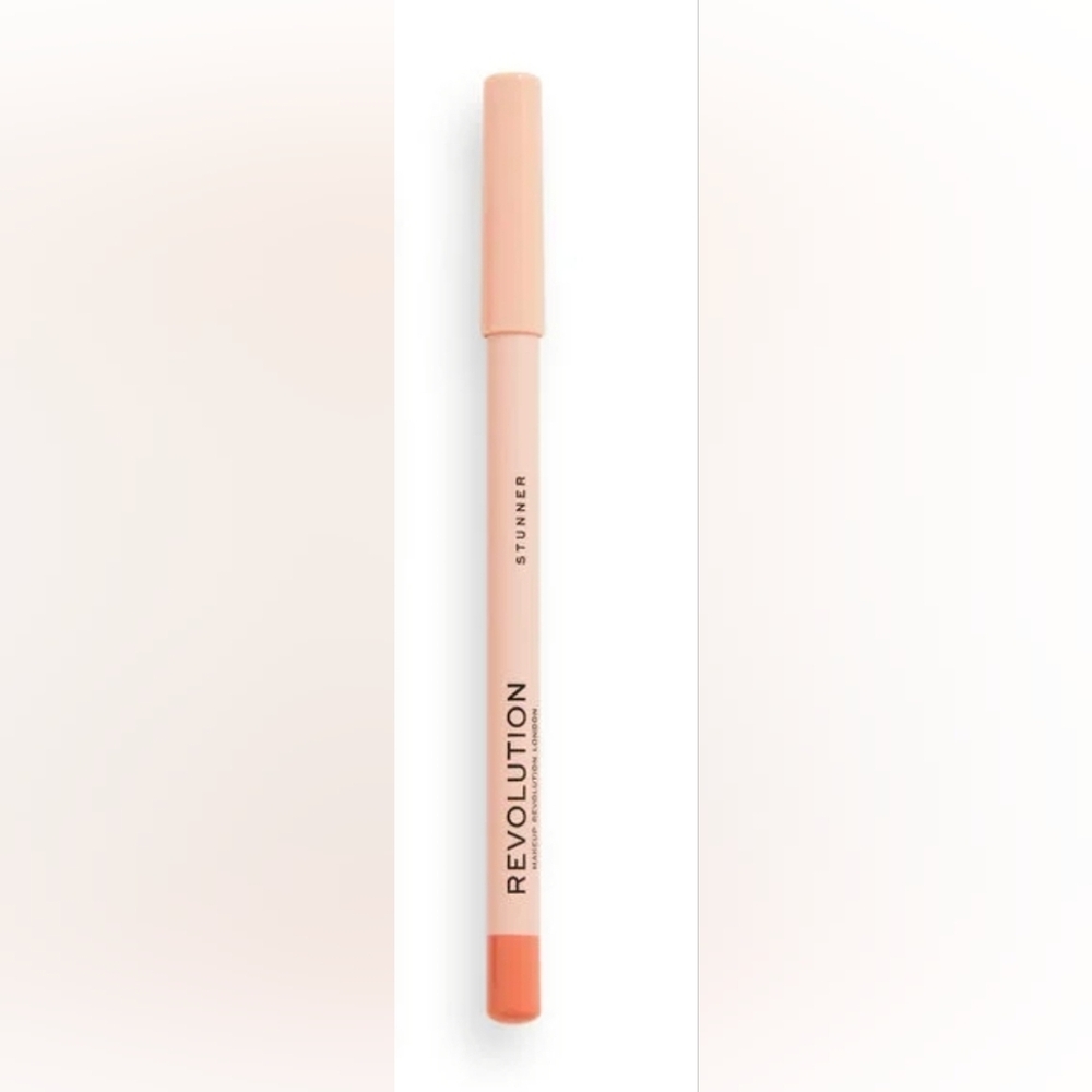 Revolution Stunner Lip Liner In Stunner